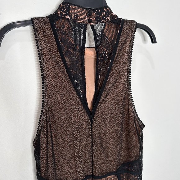 Anthropologie Structured Lace Double Slit Midi Dress in Black Women’s Size 14 - Picture 13 of 16